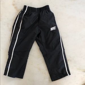 Nike 2T half-lined pants